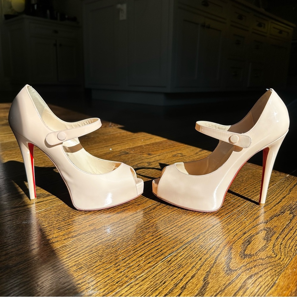 Christian Louboutin Bana Mary jane peep toe platform heels nude pale pink 37.5 - Picture 3 of 15